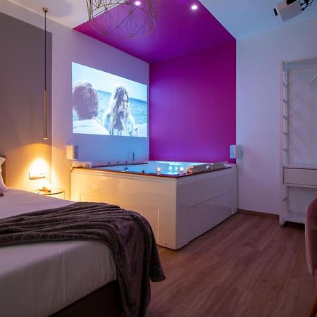 4 Star Suite Spa - Self Check-In Bologna Exterior photo