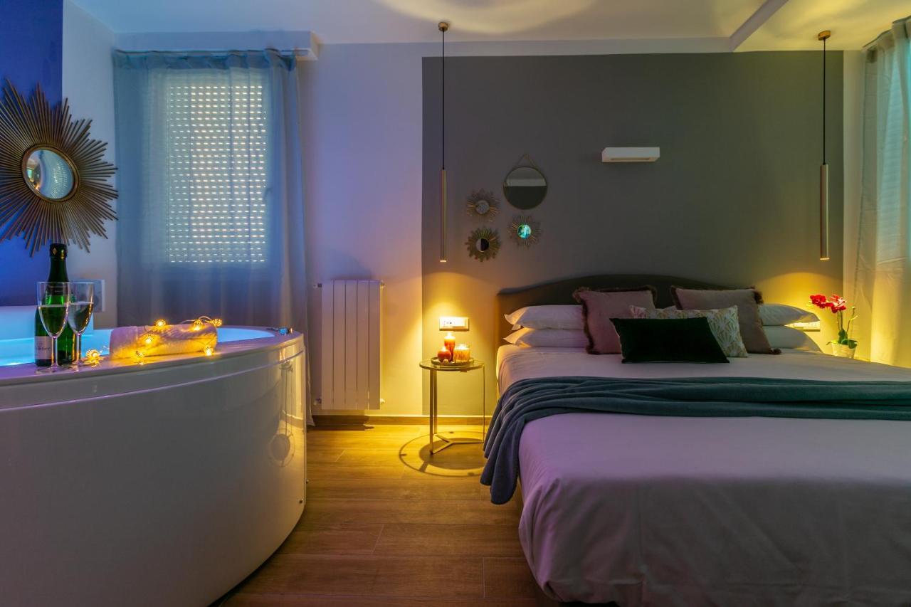 4 Star Suite Spa - Self Check-In Bologna Exterior photo